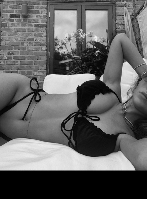 View melaniemurphy OnlyFans content for free 

 picture 2