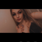 View melanievans1 OnlyFans content for free 

 picture 1