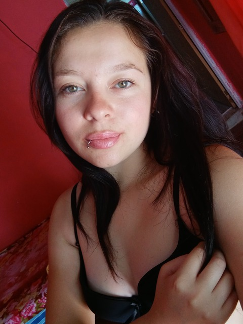 View melisaaylin OnlyFans content for free 

 picture 2