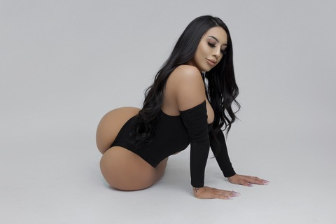 View melissajanayy OnlyFans content for free 

 picture 2