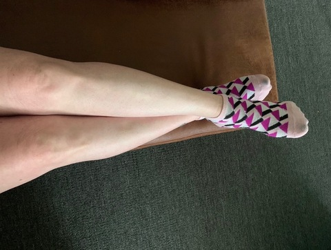 Get Free access to @melodylovesocks (Melody) Leaked OnlyFans 

 picture 2