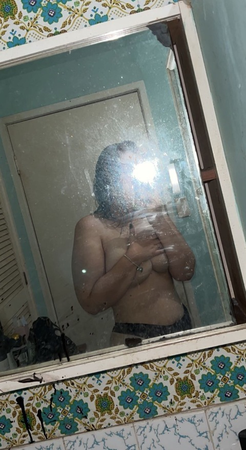 View meloncrunch OnlyFans content for free 

 picture 2