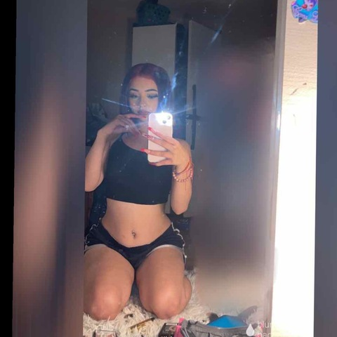 View mercedes_5 (Mercedes😘) OnlyFans 1 Photos and 0 Videos leaks 

 picture 2