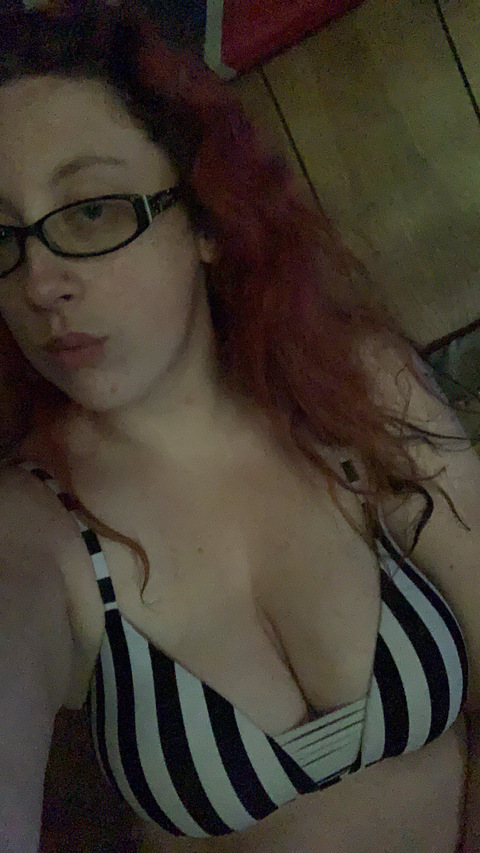 Onlyfans leak merrmerr21 

 picture 2