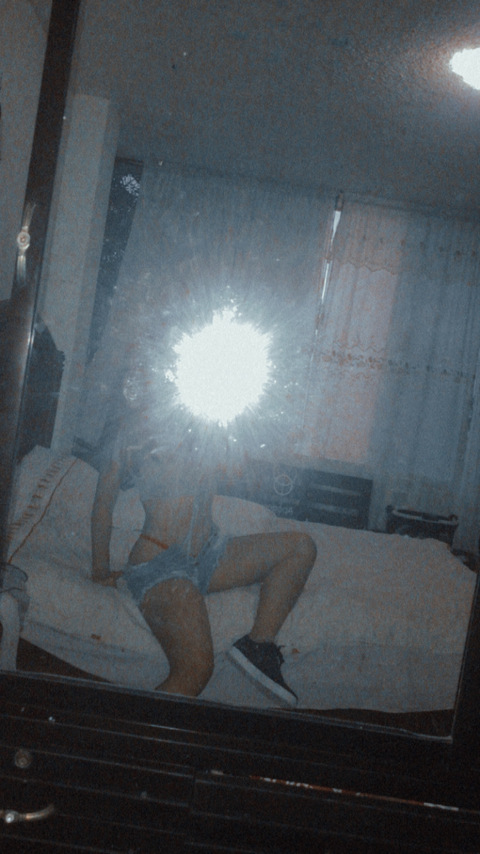 meryjeeen OnlyFans Leak (0 Photos and 0 Videos) 

 picture 2