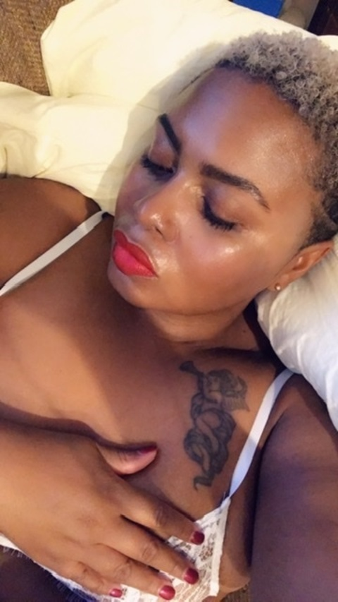 meshalvu (u28875395) OnlyFans content 

 picture 2