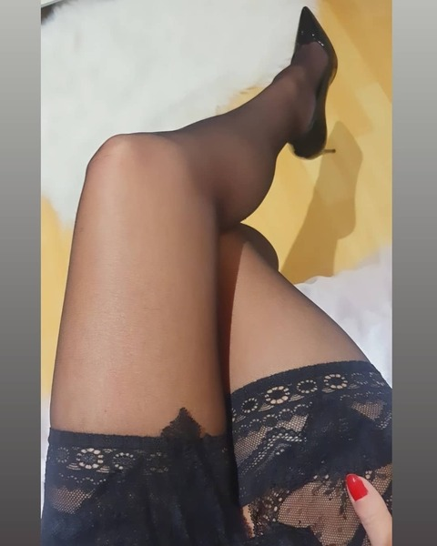 View stephaniedtclassy (meslegsennylon) OnlyFans 61 Photos and 10 Videos gallery 

 picture 2