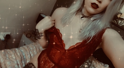 View Miax (miax_x) OnlyFans 110 Photos and 6 Videos for free 

 picture 2