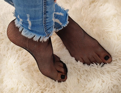 micagoddessfeet OnlyFans Leak 

 picture 2