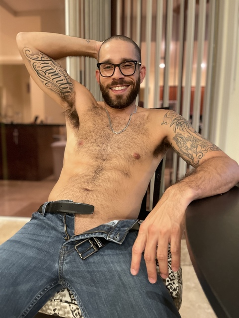 michaelgrey69free OnlyFans Leaks (41 Photos and 28 Videos) 

 picture 2