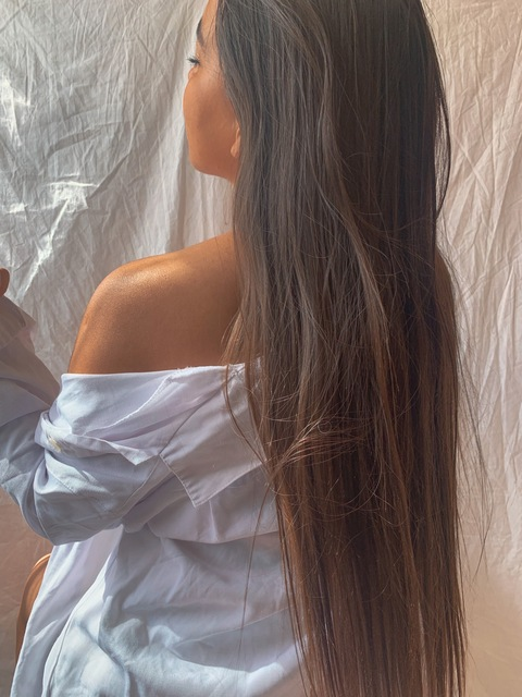 View michelleelizabeth OnlyFans content for free 

 picture 2