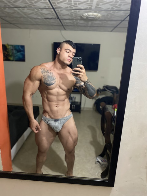 View Miguel ángel saenz (miguelasaenz1996) OnlyFans 33 Photos and 5 Videos for free 

 picture 2