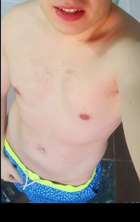@mihaitaw0w leaks Onlyfans videos free 

 picture 2