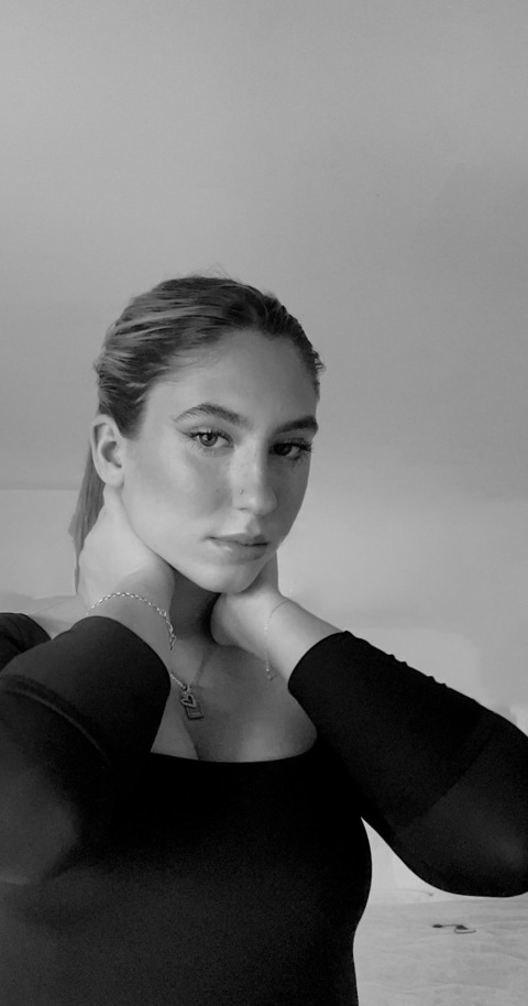 Get Free access to @miilangrace Leak OnlyFans 

 picture 2