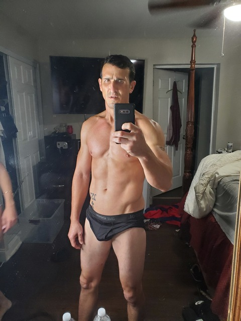 View mikeaveryxxx OnlyFans videos and photos for free 

 picture 2