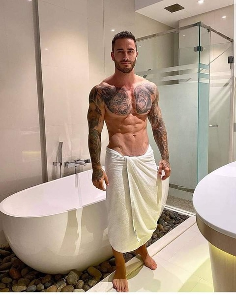 @mikechabotfitness leaks Onlyfans videos and photos free 

 picture 2