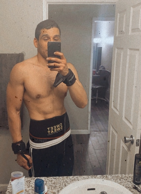 View mikey_2007 OnlyFans content for free 

 picture 2