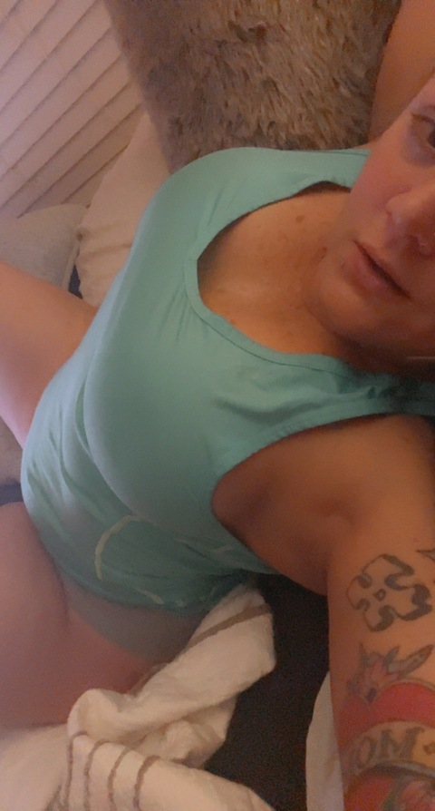 mikieshae79 (CougarPaws79) OnlyFans content 

 picture 2