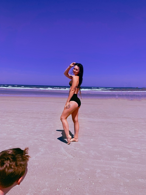 Onlyfans free content mikklyn3 

 picture 2