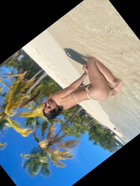 View milesma (Miles Martín) OnlyFans 77 Photos and 0 Videos for free 

 picture 2