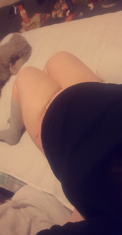 Free access to @milfvids (Pixi's Premium) Leaked OnlyFans 

 picture 2