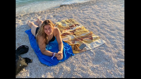 Onlyfans free content milie19 

 picture 2