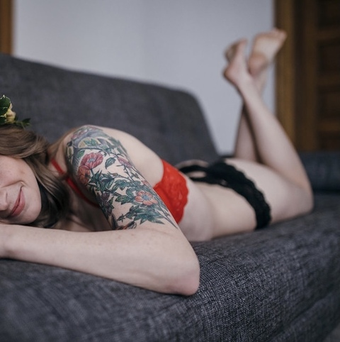 milkymaid4 OnlyFans Leaks (67 Photos and 4 Videos) 

 picture 2