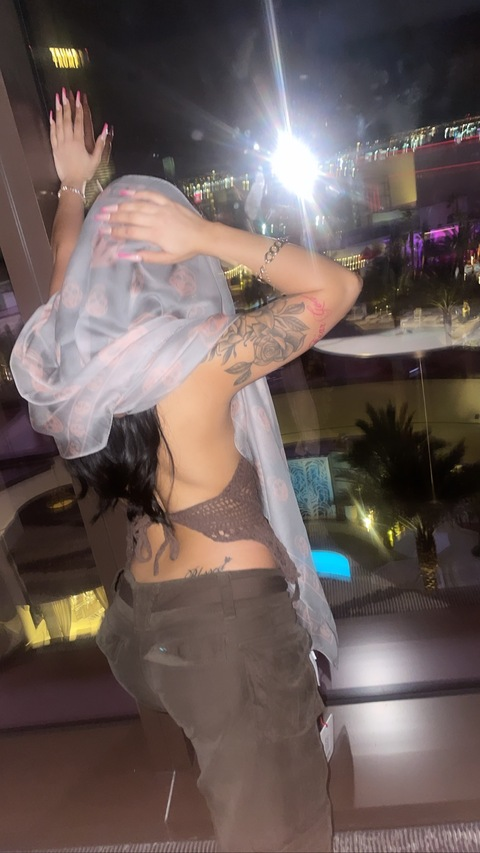 Onlyfans leak millionsonhermind 

 picture 2