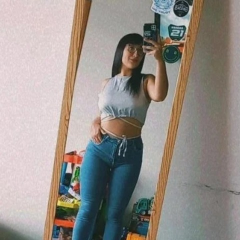 View miqqu19 (Miqqu) OnlyFans 14 Photos and 5 Videos for free 

 picture 2