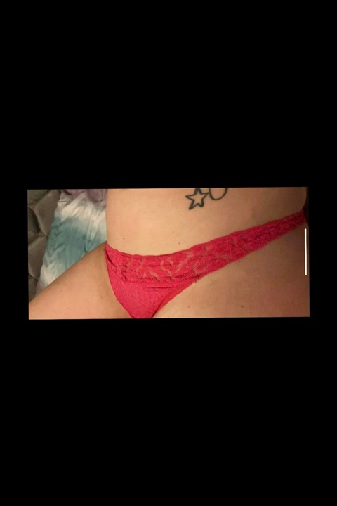 @miriahmedic69 leak Onlyfans gallery free 

 picture 2