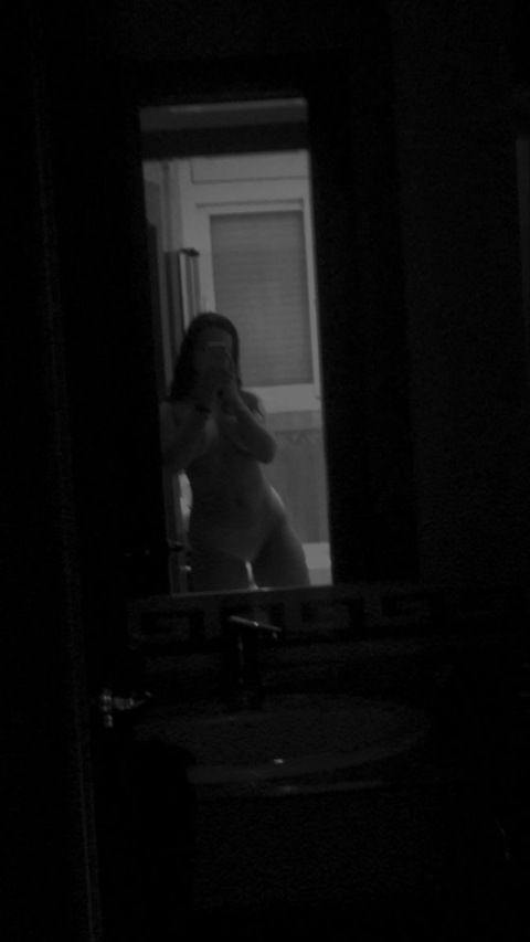 Onlyfans leak miriam16 

 picture 2
