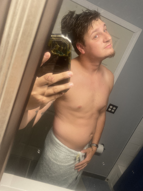 Download miscoman1 OnlyFans videos and photos for free 

 picture 2