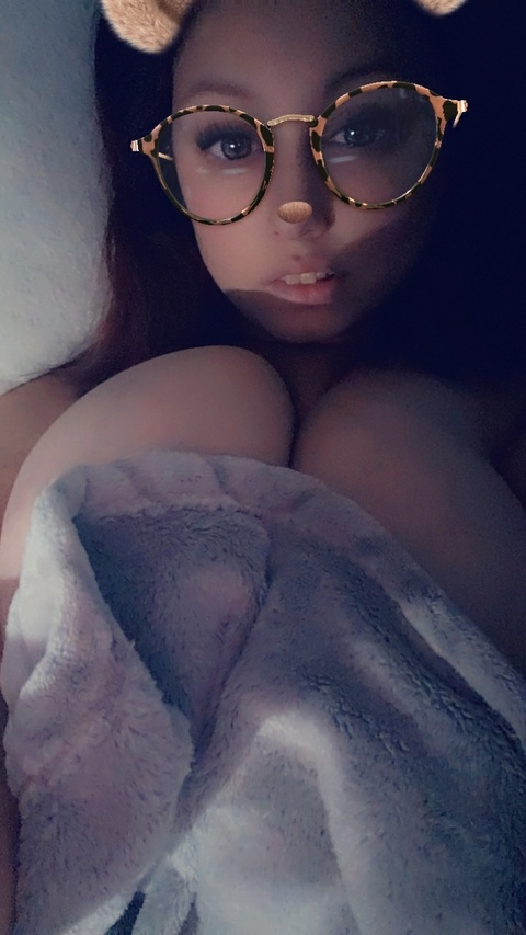 View misredd95 OnlyFans content for free 

 picture 2