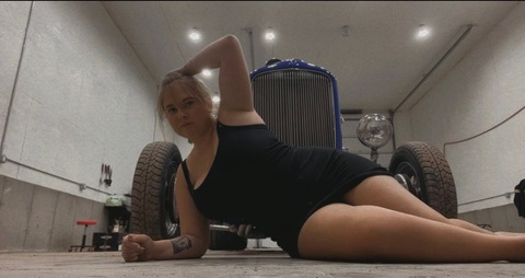 miss406 OnlyFans Leaked 

 picture 2
