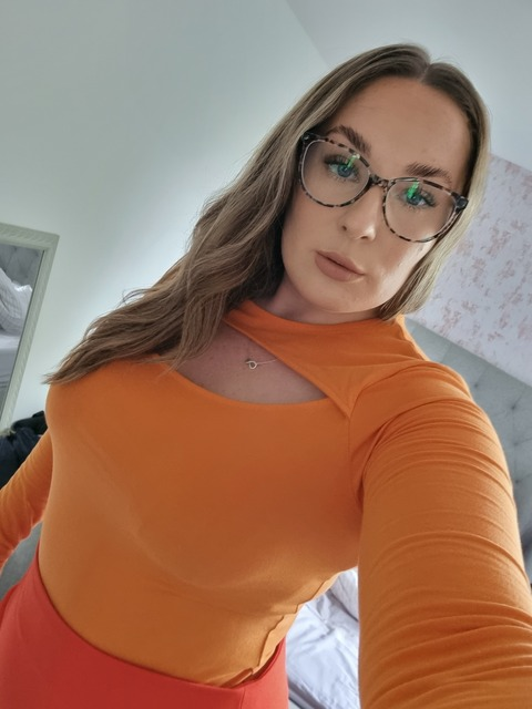 missadeleheartx OnlyFans Leaked 

 picture 2