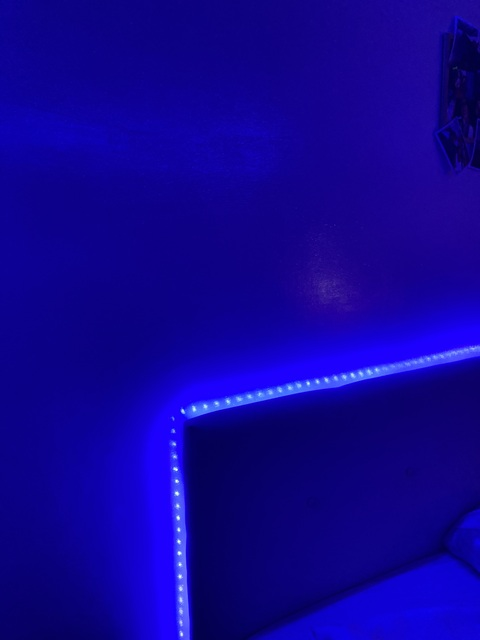 misschampagnemami666 leaked gallery photo 2