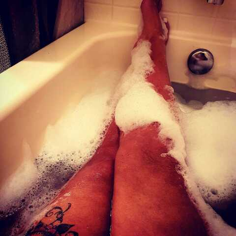 View La Pelona (misscrystal0693) OnlyFans 74 Photos and 8 Videos for free 

 picture 2