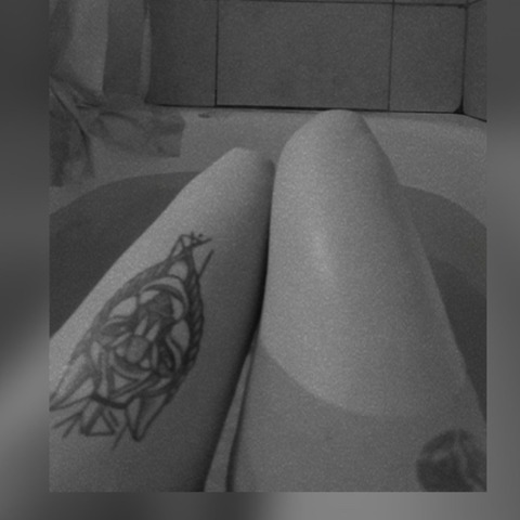 Free access to @missdesireexa Leaked OnlyFans 

 picture 2