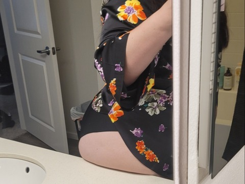View Misses A (misses.atwood) OnlyFans 17 Photos and 1 Videos leaked 

 picture 2