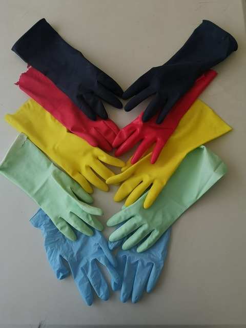 misslatexgloves (Miss Latex GLoves) free OnlyFans Leaks 

 picture 2