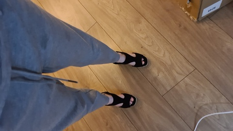 View misslinenielsen OnlyFans videos and photos for free 

 picture 2