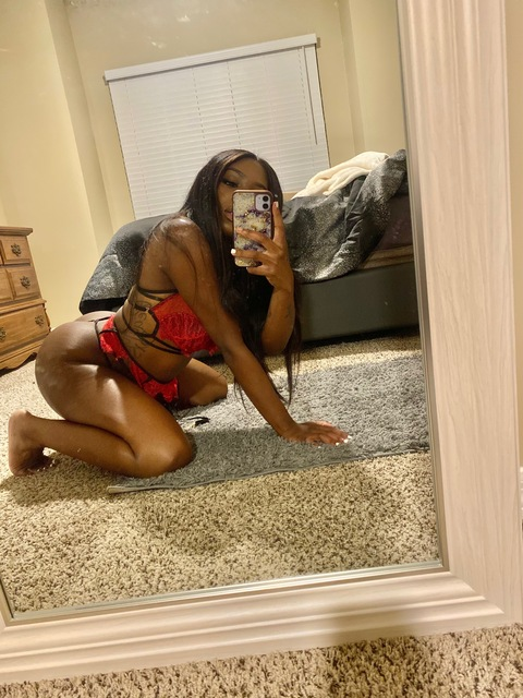 Download missmahogany OnlyFans videos and photos for free 

 picture 2