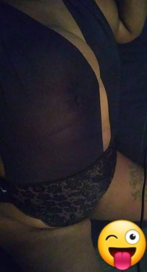 missmika1982 OnlyFans Leaked (17 Photos and 2 Videos) 

 picture 2