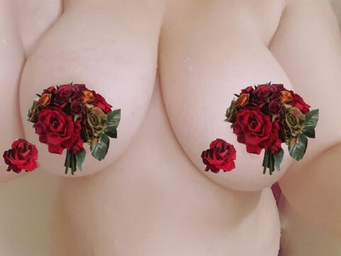 Download missrosebuds OnlyFans videos and photos free 

 picture 2