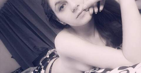 Onlyfans free misssusiesalmon 

 picture 2