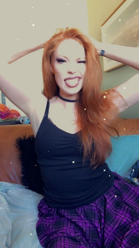 @misstrixielaroux leaks Onlyfans content for free 

 picture 2