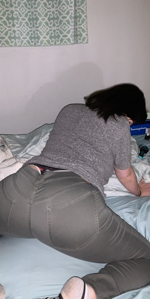 missylovesu69 OnlyFans Leaks (3 Photos and 0 Videos) 

 picture 2