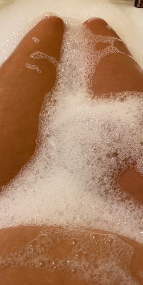 Download missyrose33369 OnlyFans content for free 

 picture 2