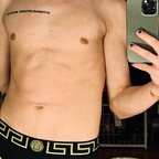 misterroyal (royalXL) OnlyFans content 

 picture 1