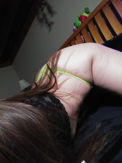mistress_luna_slayer (Luna Slayer 😘) OnlyFans Leaked Pictures & Videos 

 picture 2